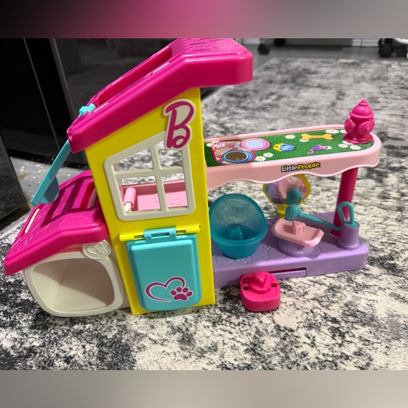 Little People Other - Fisher-Price Little People Barbie‎ Pet Spa Grooming Playset 🐶💕